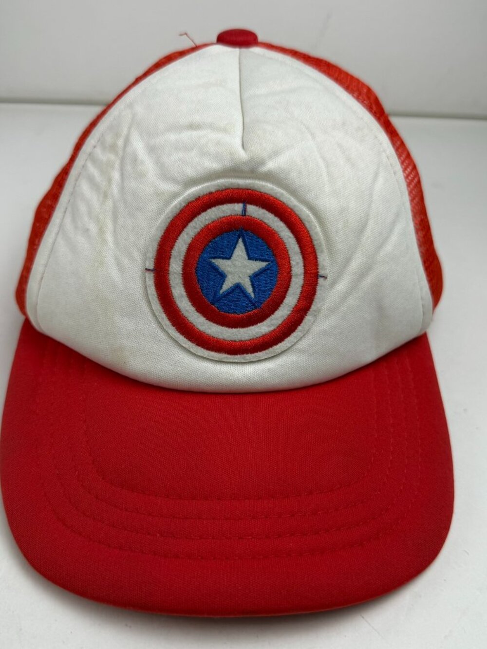 Captain America Shield Patch Trucker Hat Mesh Back Snapback Red White VTG Stains